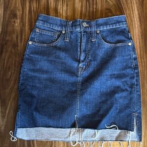 Madewell Denim Skirt size 24